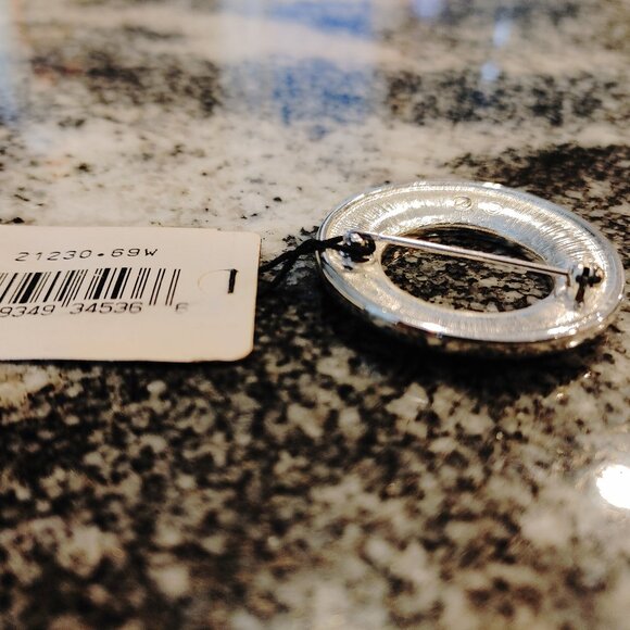 Swarovski (Crystals) Brooch in Silver-tone. Swan signed/stamped. - Picture 5 of 16